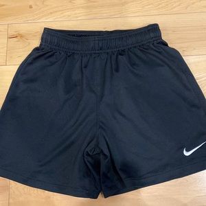 Boys Nike DryFit shorts. Black, Sz M